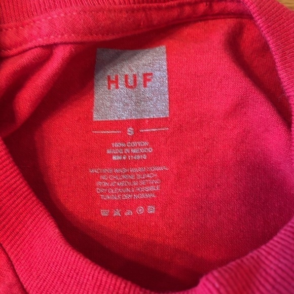 Sz S HUF red tshirt with  02 on back - Picture 3 of 5